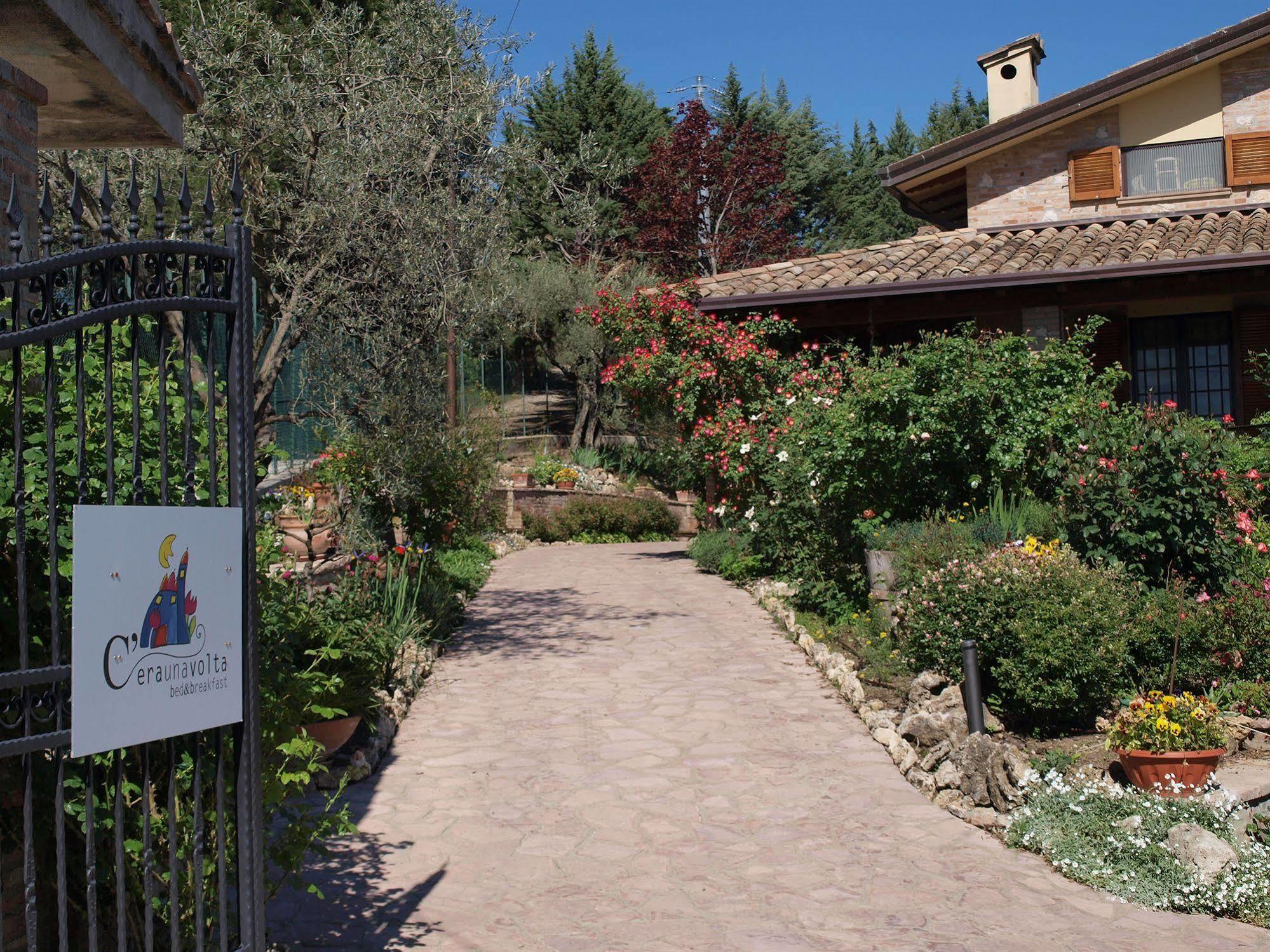 C'era Una Volta B&B Perugia Esterno foto